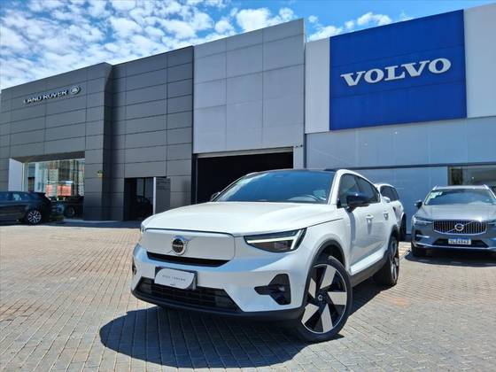 VOLVO C40 P8 RECHARGE TWIN ELECTRIC ULTIMATE AWD